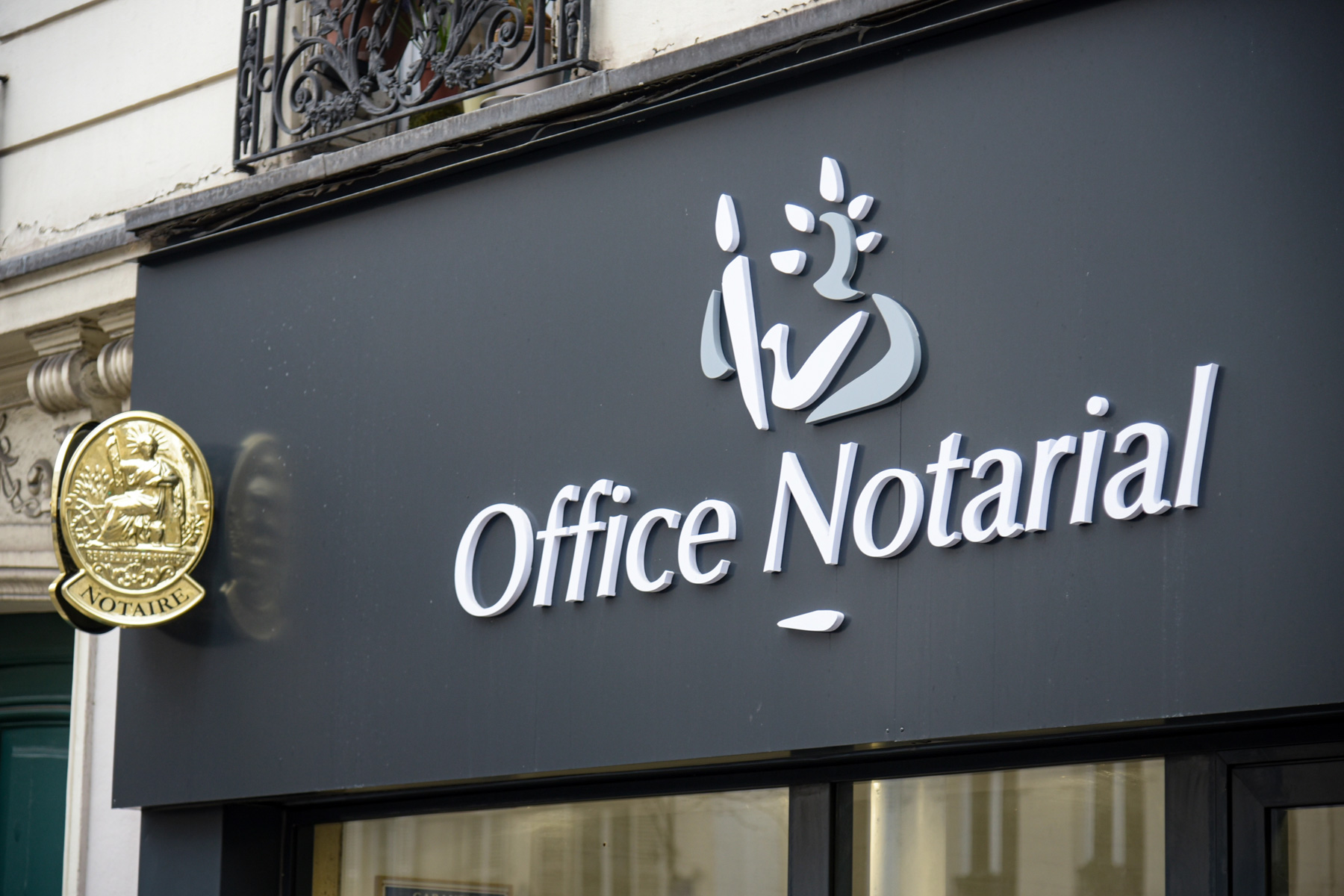 Enseigne d'un office notarial